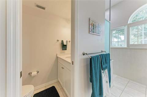 4735 Spinnaker Drive, Bradenton FL - photo 19 of 47
