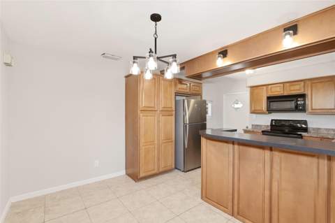 511 Oxford Court, Orlando FL - photo 13 of 31