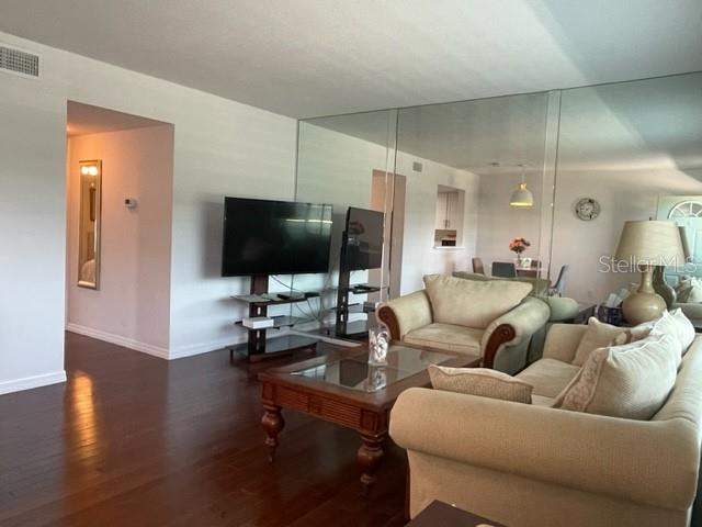 1 bedroom Condominium at 2042 Australia Way #76, On Top Of The World, Clearwater — photo 4