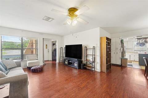 1215 Persimmon Drive, Holiday FL - photo 7 of 30