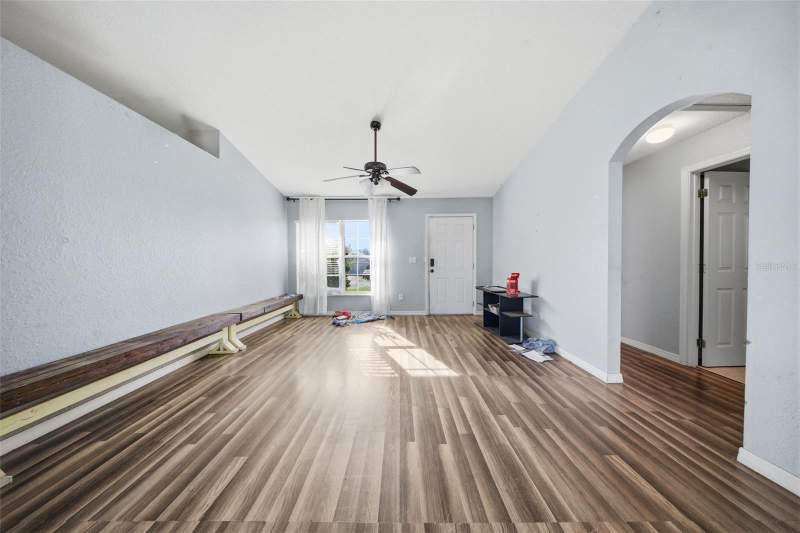 3 bedroom Single Family Residence at 15962 SW 49th Court Road, Marion Oaks Un 05, Ocala — photo 4