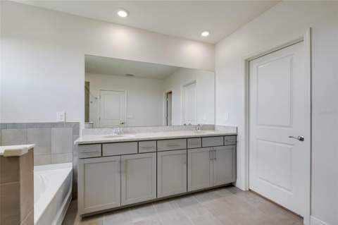 17828 Gulf Ranch Place, Lakewood Ranch FL - photo 22 of 41
