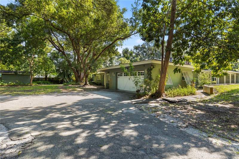 6 bedroom Single Family Residence at 2162 Long Bow Lane, Studley-Hills Sub, Clearwater — photo 2