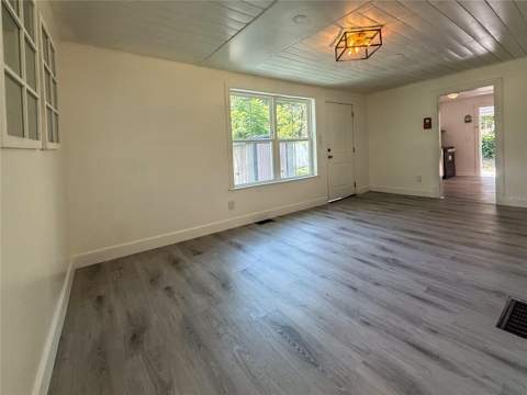 1002 Tilden Avenue, Apopka FL - photo 11 of 25