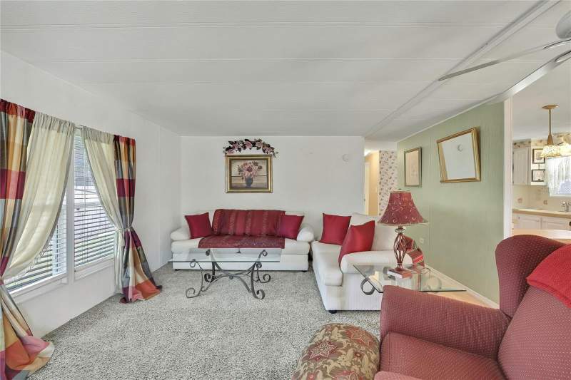 2 bedroom Manufactured Home at 4809 Empress Lane, Tanglewood Mobile Village, Holiday — photo 5