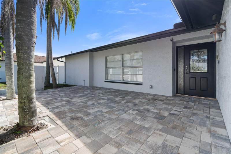3 bedroom Single Family Residence at 5809 Imperial Key, Tampa Shores Unit 7, Tampa — photo 4