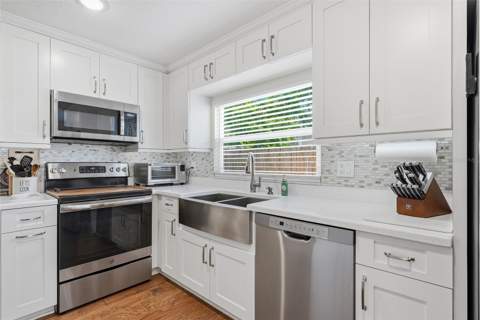 6052 Nebraska Avenue, New Port Richey FL - photo 20 of 63