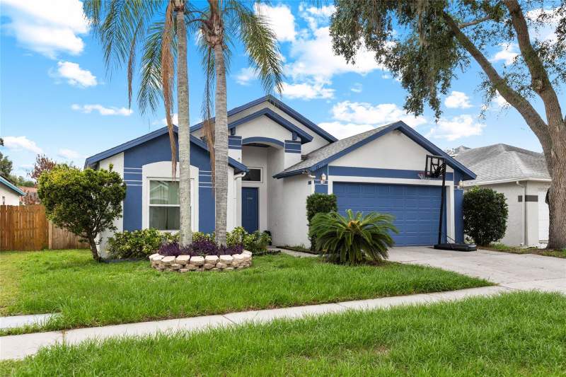 3 bedroom Single Family Residence at 11019 Connacht Way, Lakewood Crest Ph 2, Tampa — photo 3