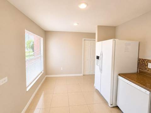 766 Maderia Court, Kissimmee FL - photo 11 of 19
