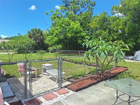 402 Cicero Street, Port Charlotte FL - photo 16 of 18