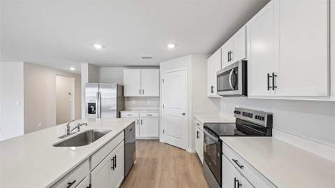 17521 Whiskey Creek Trail, Parrish FL - photo 7 of 47