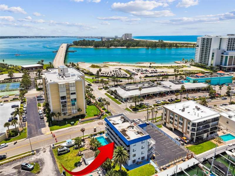 1 bedroom Condominium at 800 Bayway Boulevard #17, Bayside Condo, Clearwater Beach — photo 2
