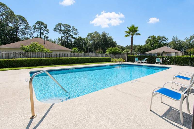 2 bedroom Single Family Residence at 2523 NW 38 Place, Palm Grove, Gainesville — photo 2