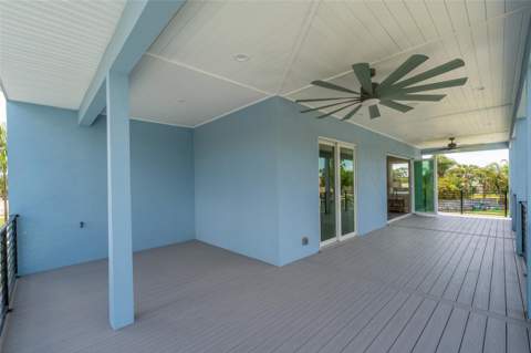 8717 Driftwood Drive, Tampa FL - photo 14 of 89