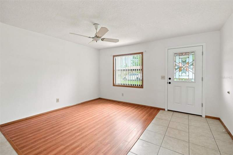 3 bedroom Single Family Residence at 2151 Meredith Drive, Spring Hill, Spring Hill — photo 3
