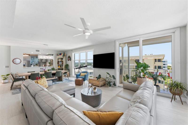3 bedroom Condominium at 2 15TH AVENUE #401, CHEZ SOLEIL CONDO, INDIAN ROCKS BEACH — photo 5