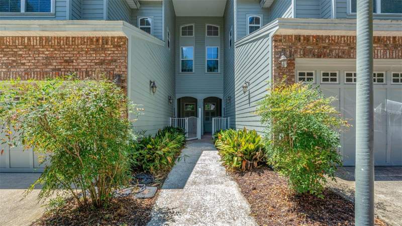 3 bedroom Condominium at 1852 NW 34th Street #24, Greenbriar Terrace, Gainesville — photo 2