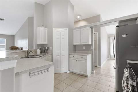 413 NW 17th Place, Cape Coral FL - photo 14 of 34