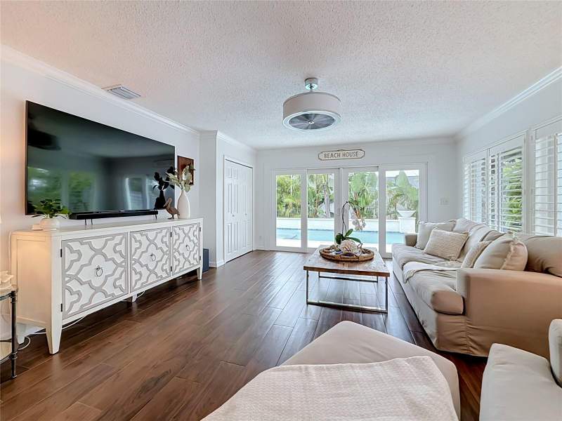 3 bedroom Single Family Residence at 2931 ALTON DRIVE, NORTH VINA DEL MAR 1ST ADD, ST PETE BEACH — photo 5