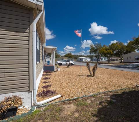 8144 Weatherford Avenue, Brooksville FL - photo 6 of 69