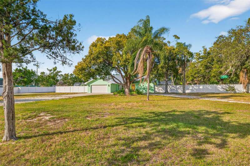 3 bedroom Single Family Residence at 11945 74th Avenue, See Public Records, Seminole — photo 3