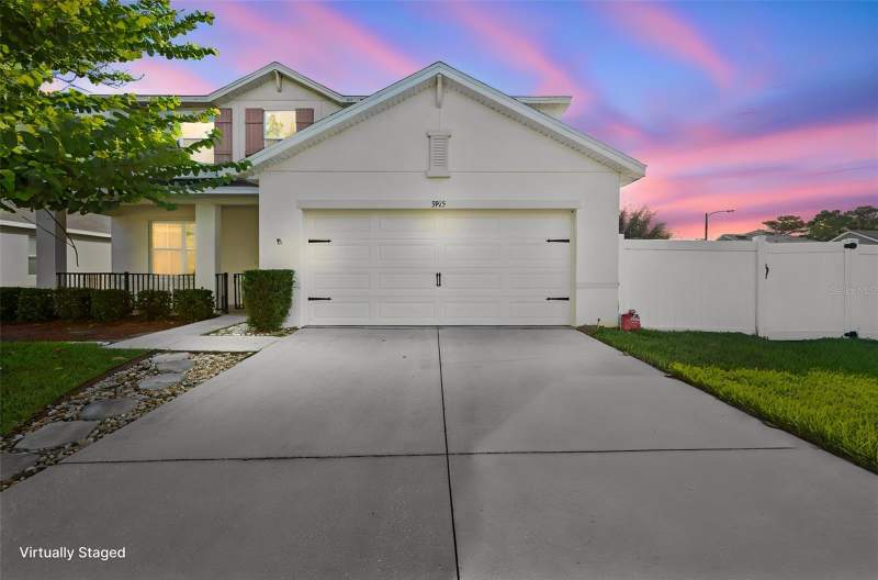 3915 BRAMBLEWOOD LOOP home for sale in Sterling Hill