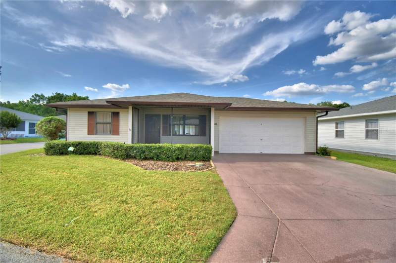 2 bedroom Single Family Residence at 4828 SQUIRE HOLLOW DRIVE, COLONNADES PH 02, LAKELAND — photo 1