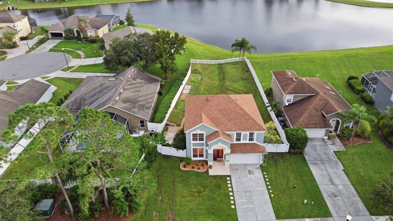 4 bedroom Single Family Residence at 14201 Lake Underhill Road, Waterford Lakes Tr N19 Ph 01, Orlando — photo 4