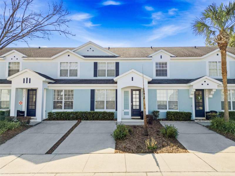 3 bedroom Townhouse at 2556 RENSHAW STREET, WINDSOR HILLS PH 2, KISSIMMEE — photo 2