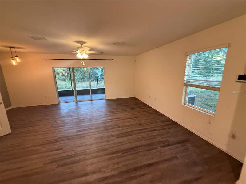 3 bedroom Townhouse at 9954 Hound Chase Drive, Copper Creek Ph 2, Gibsonton — photo 5