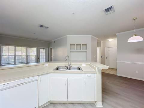 3605 Conroy Road #513, Orlando FL - photo 12 of 31