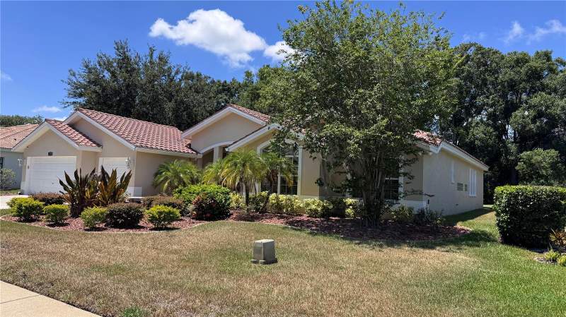 3 bedroom Single Family Residence at 1230 Berkshire Lane, Crescent Oaks Country Club Ph 1, Tarpon Springs — photo 3