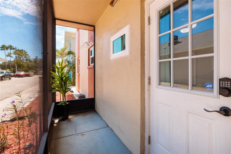 2 bedroom Condominium at 5396 4th Street #101, Palm Gardens Condo, St Petersburg — photo 5