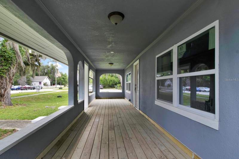 3 bedroom Single Family Residence at 500 N 13th Street, Sunshine Park, Leesburg — photo 2