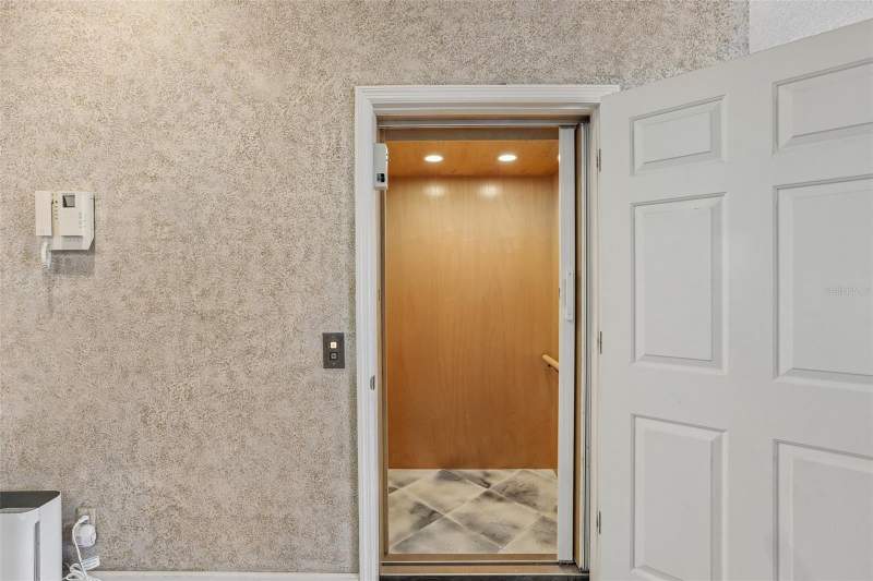 3 bedroom Townhouse at 113 Yacht Club Circle, Tides Village - Yacht Basin, North Redington Beach — photo 5