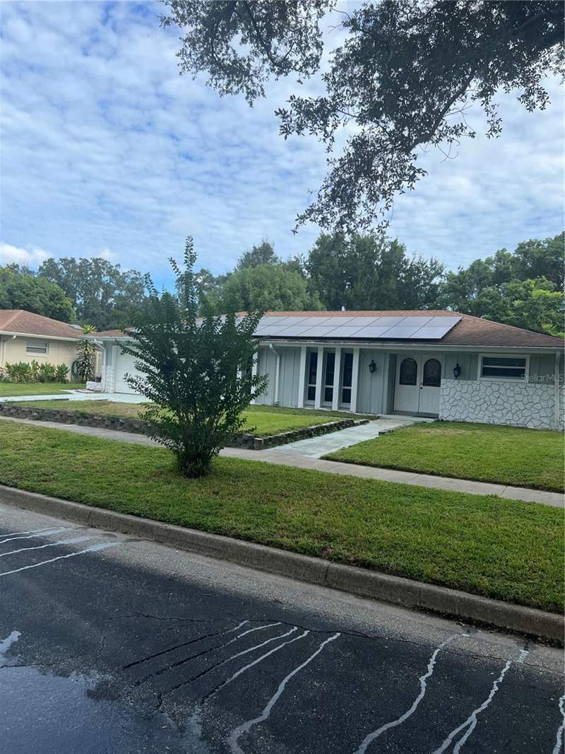 4 bedroom Single Family Residence at 5133 BRENDA DRIVE, DOVER ESTATES THIRD ADD, ORLANDO — photo 2