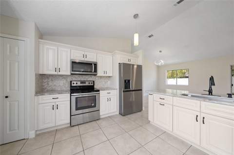 2042 Gamboge Drive, Orlando FL - photo 16 of 34