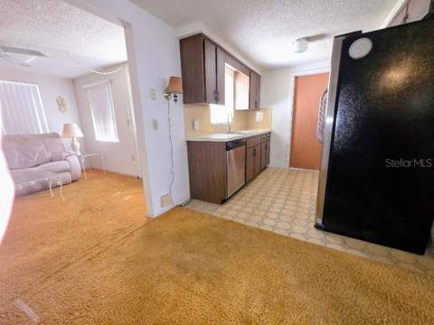 7639 Seashore Drive, Port Richey FL - photo 6 of 9