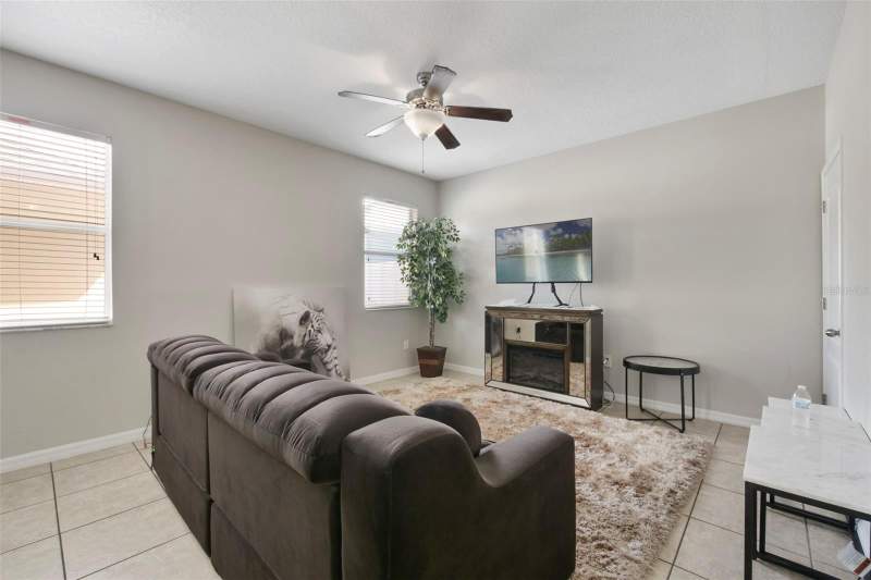 4 bedroom Townhouse at 1209 SEBURN ROAD, EMERSON PARK A B C D E K L M N, APOPKA — photo 4