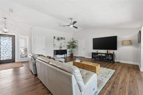 1997 Hawaii Avenue, St Petersburg FL - photo 9 of 60
