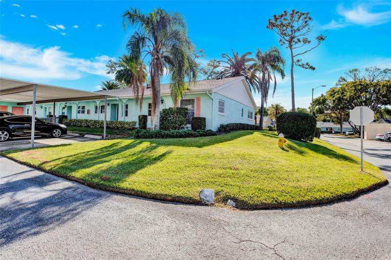 2 bedroom Condominium at 2465 Northside Drive #1808, Woodland Villas Condo 1, Clearwater — photo 2