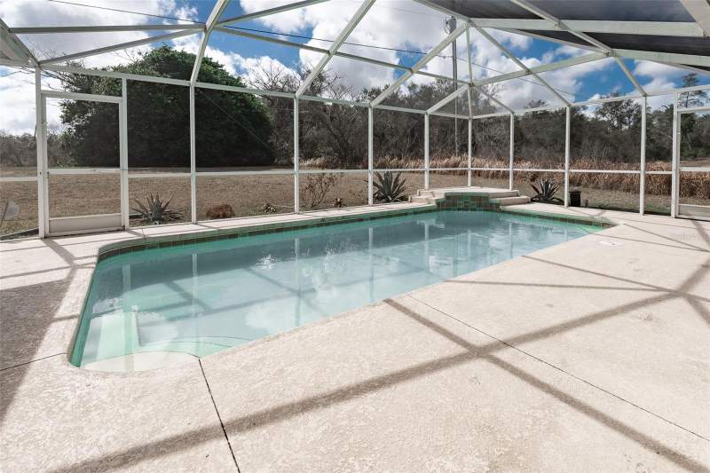 3 bedroom Single Family Residence at 3948 SW 157th Place Road, Marion Oaks Un 05, Ocala — photo 3