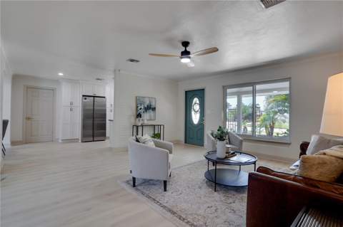 6065 23rd Avenue, St Petersburg FL - photo 8 of 43