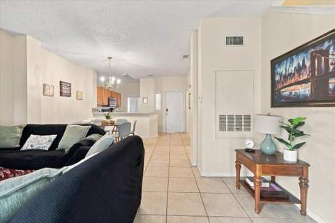8504 Crystal Cove Loop, Kissimmee FL - photo 13 of 33