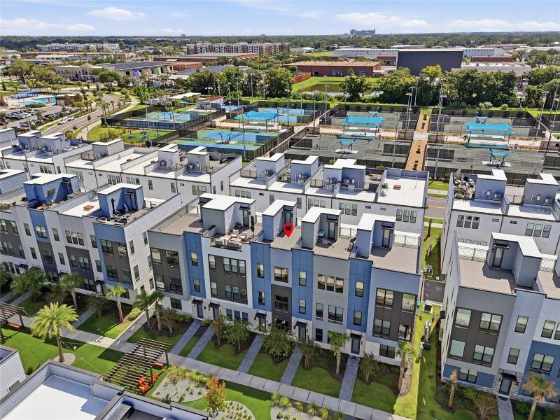 2 bedroom Townhouse at 2130 Whitney Marsh Alley, Brix At The Packing District, Orlando — photo 5
