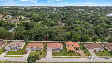12919 Brunello Circle, Clermont FL - photo 6 of 33