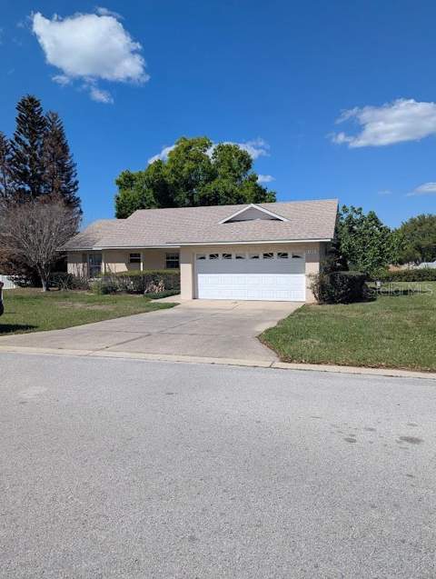 108 Twin Lake Circle, Umatilla FL - photo 14 of 47