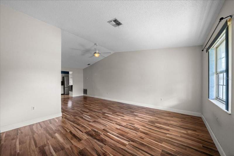 2 bedroom Single Family Residence at 5346 Harbinger Road, Spring Hill, Spring Hill — photo 5
