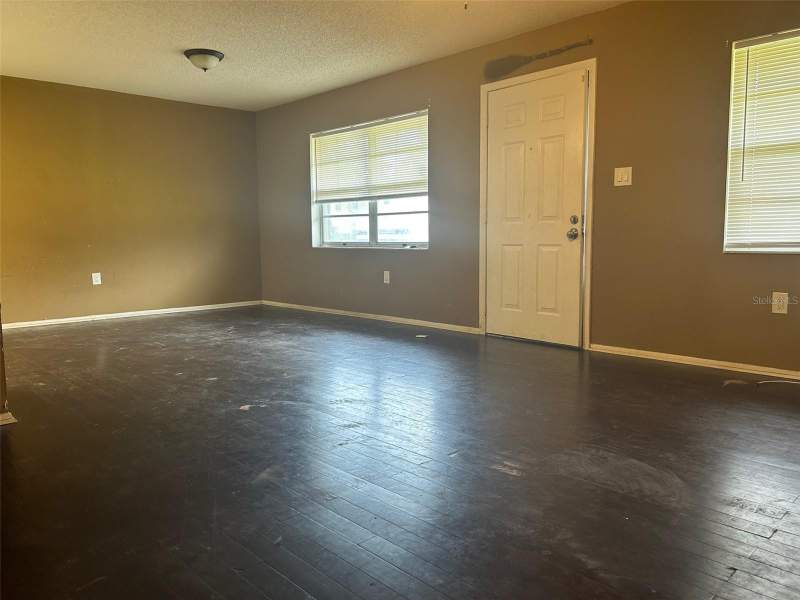 3 bedroom Single Family Residence at 1215 E Hazzard Avenue, Eustis Hogans, Eustis — photo 5