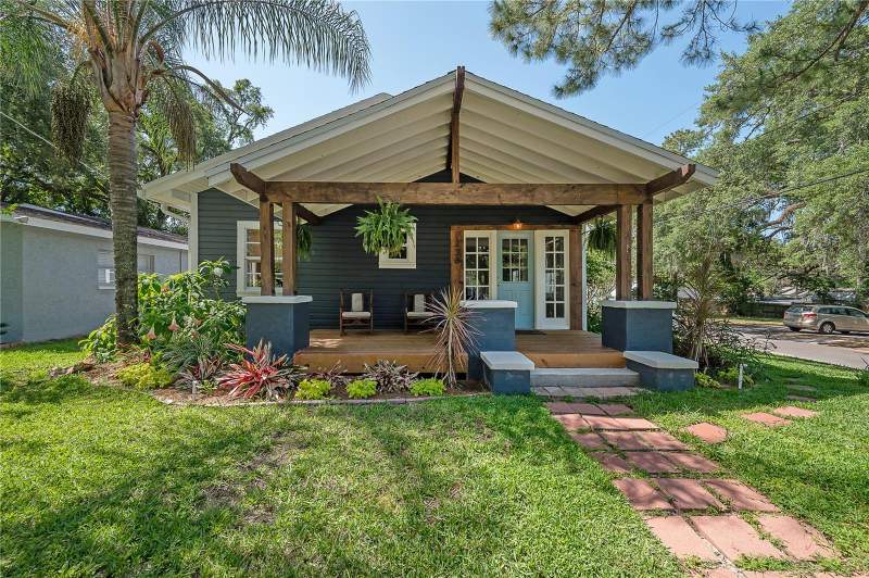 6 bedroom Single Family Residence at 236 W North Street, North Park Annex, Tampa — photo 2
